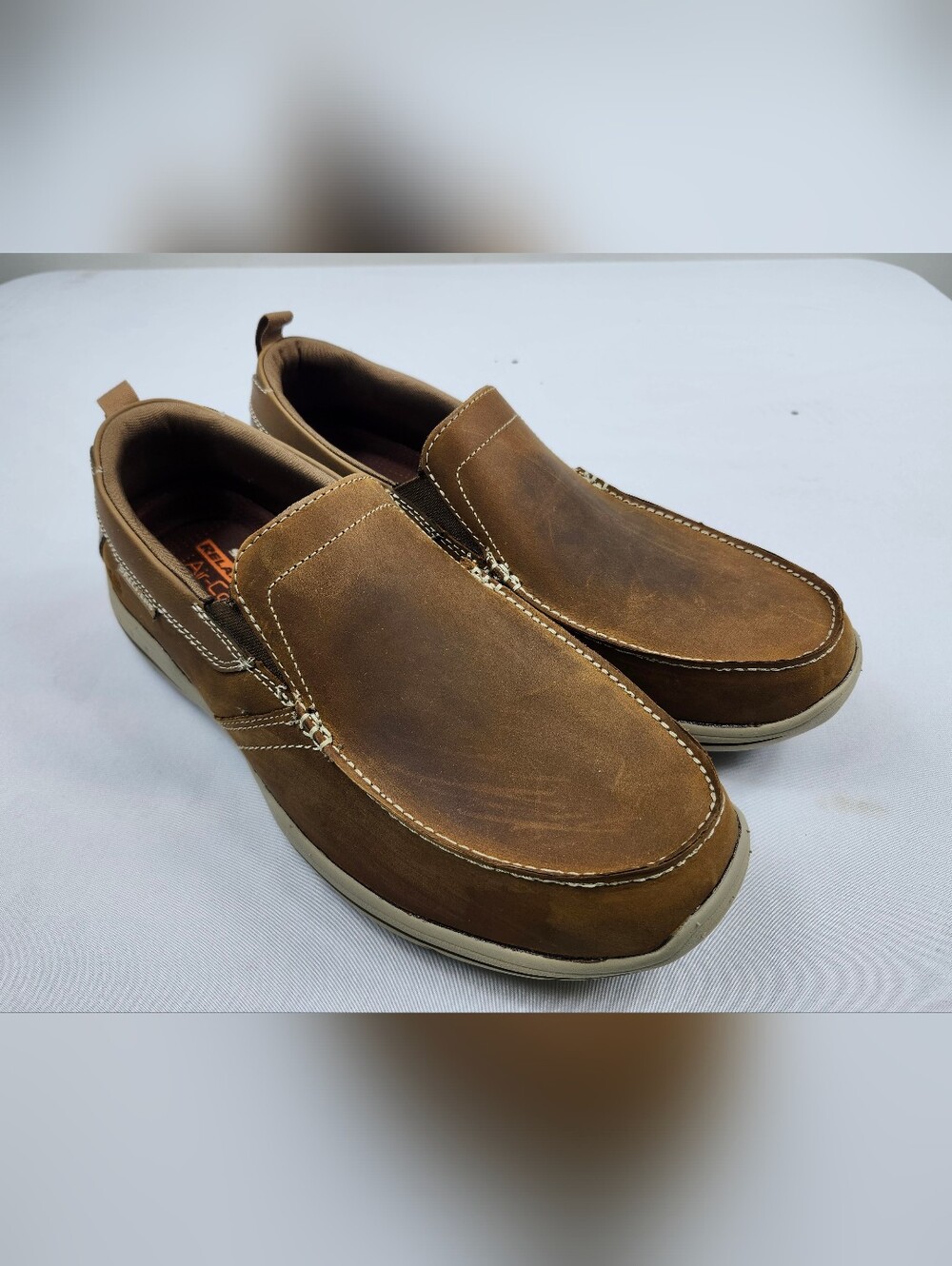 Skechers Mens 10. 5 M Brown Leather Memory Foam Slip-On Casual Loafers NEW